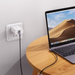 USB-C to USB-C Cable Ugreen US323 Angled, 60W, 3A, 1m, Black